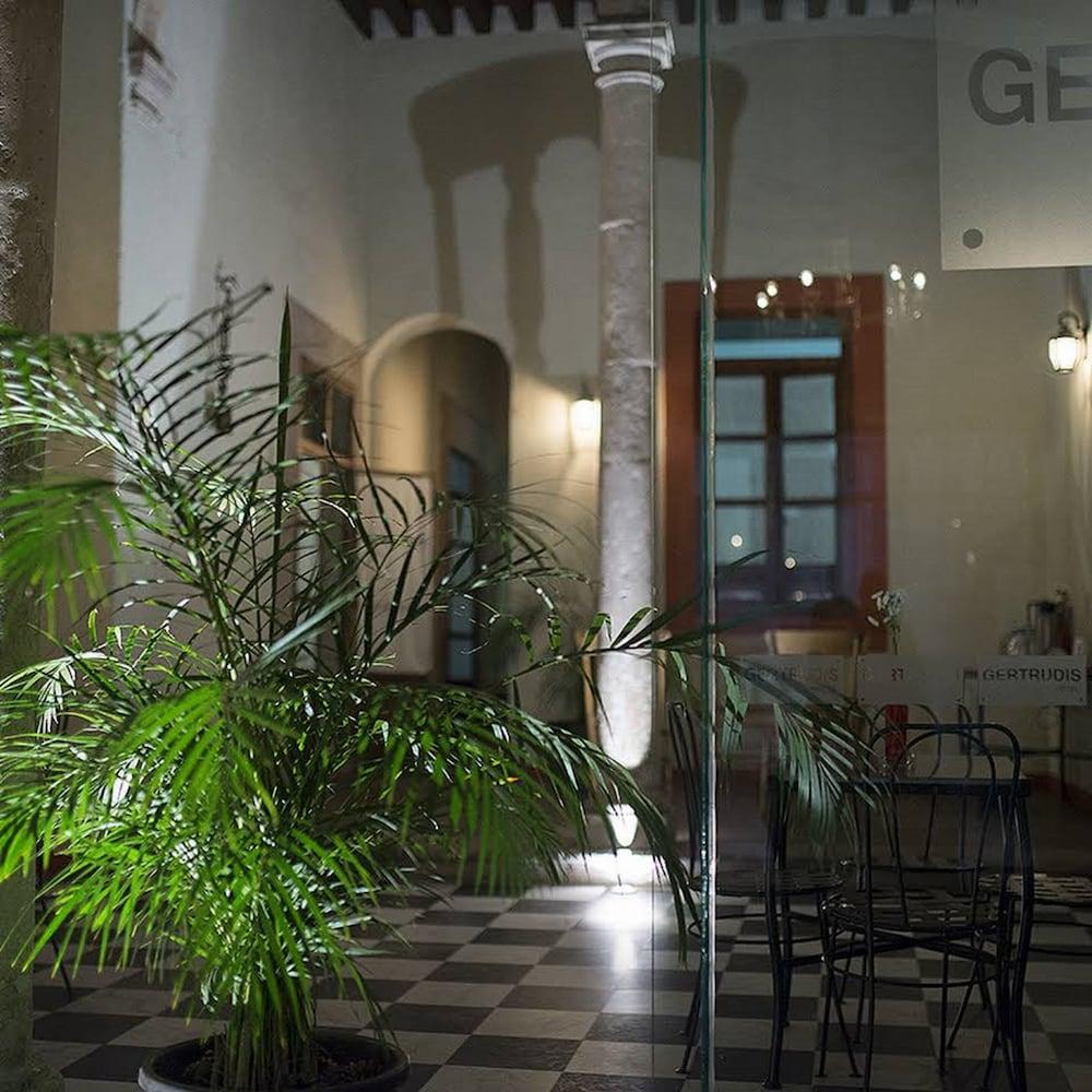 Gertrudis Hotel Morelia Esterno foto