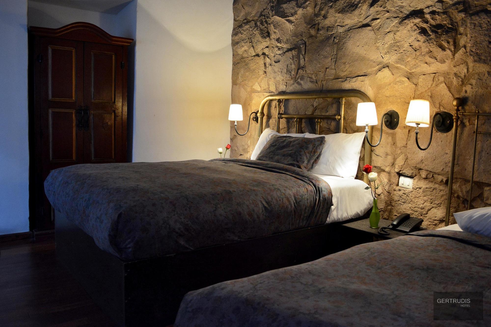 Gertrudis Hotel Morelia Esterno foto